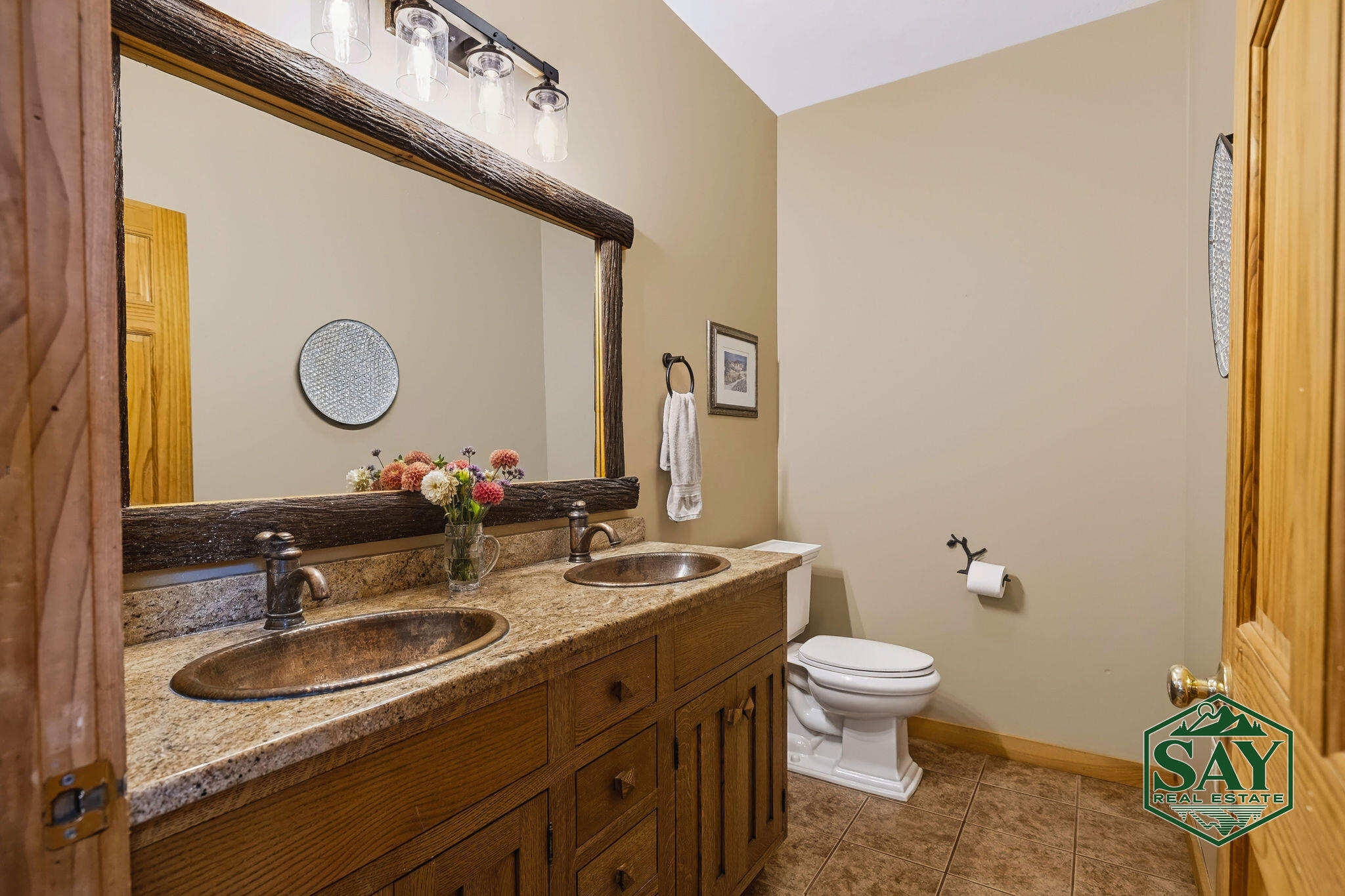 76 Saddleback Way Lake Placid NY 12946