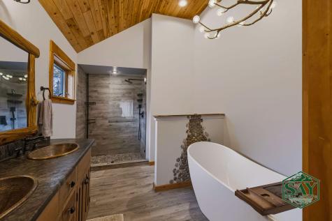 76 Saddleback Way Lake Placid NY 12946