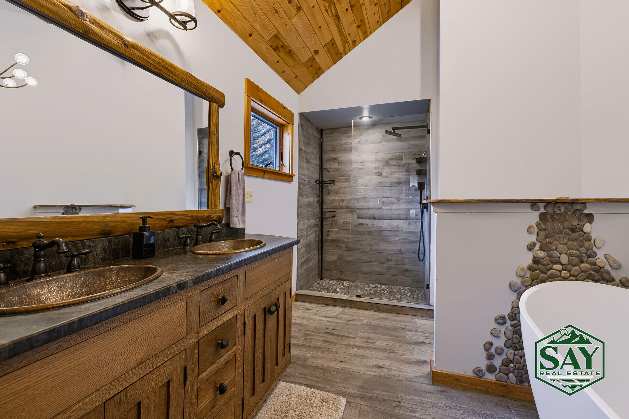 76 Saddleback Way Lake Placid NY 12946