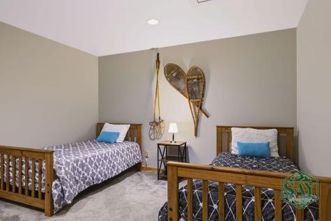 76 Saddleback Way Lake Placid NY 12946