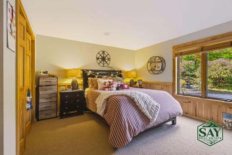 76 Saddleback Way Lake Placid NY 12946