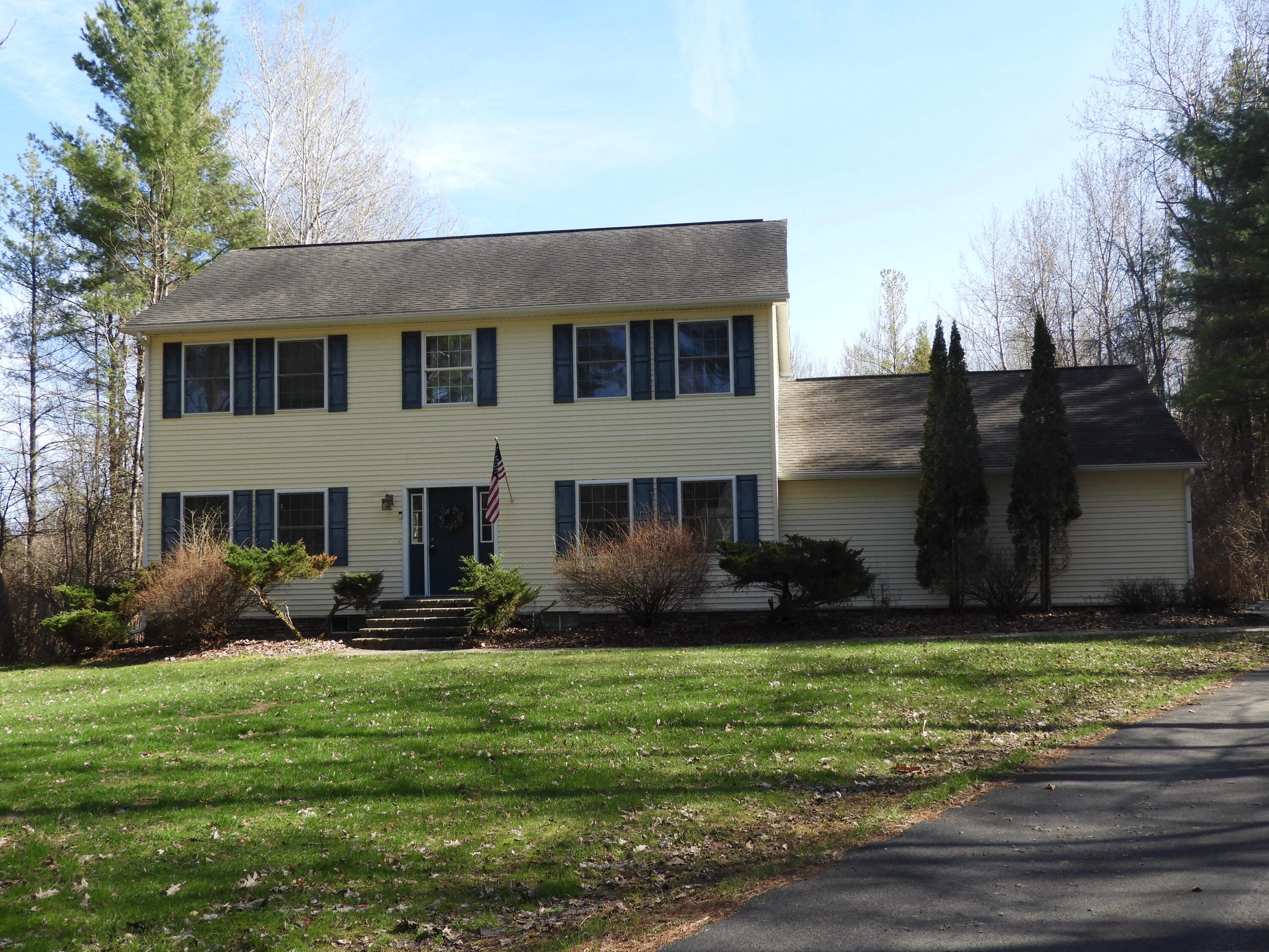 153 Quaker Highlands Road Peru NY 12972