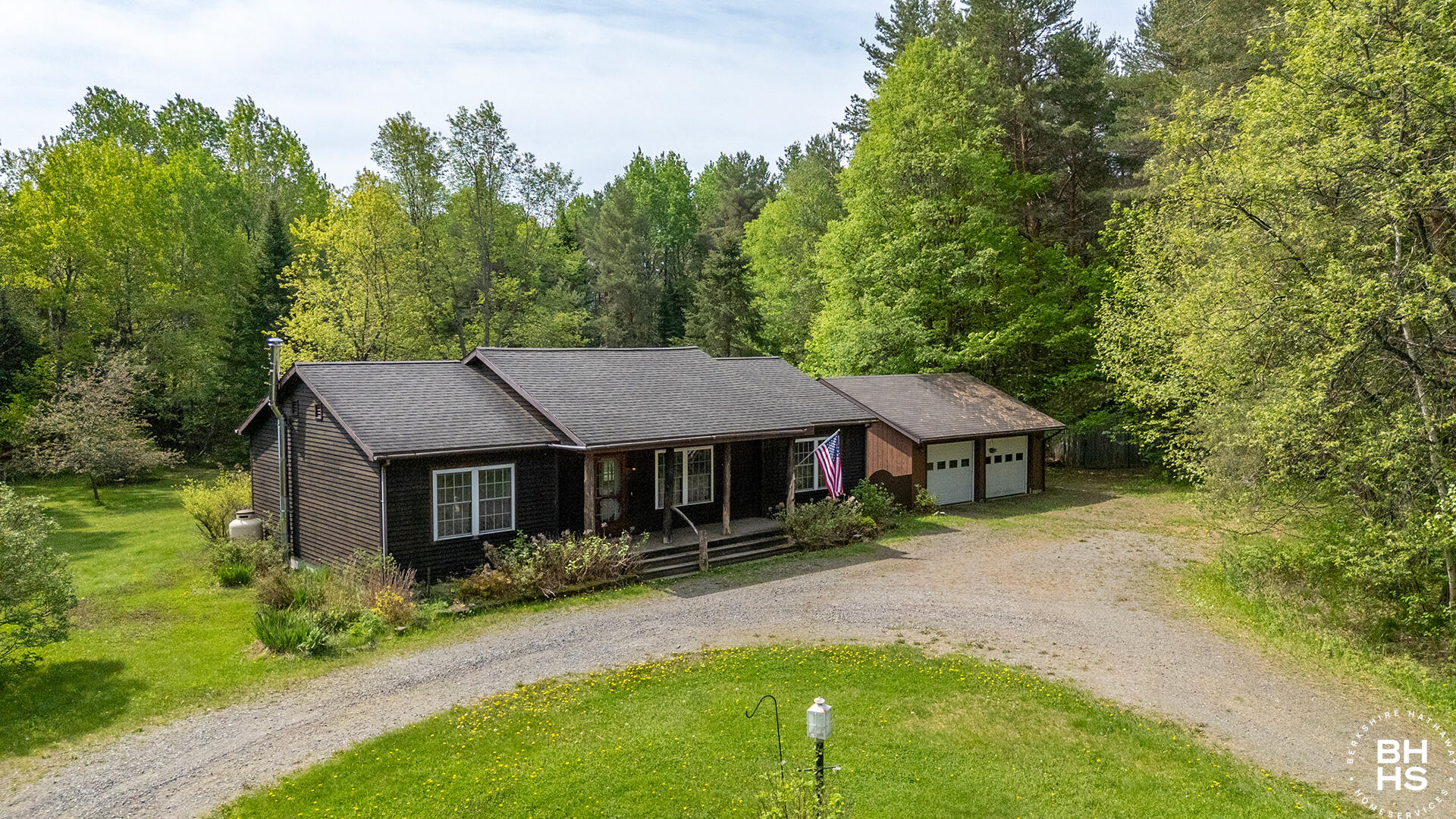 43 American Way Lake Placid NY 12946