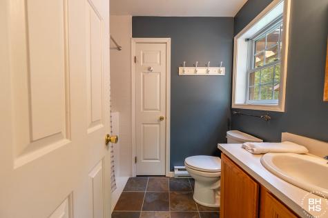 43 American Way Lake Placid NY 12946