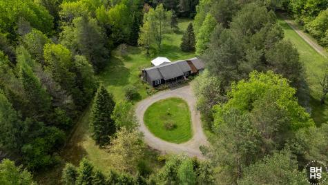 43 American Way Lake Placid NY 12946