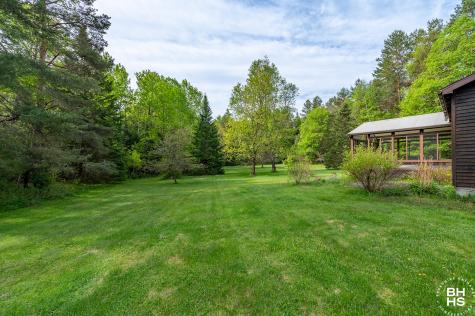 43 American Way Lake Placid NY 12946