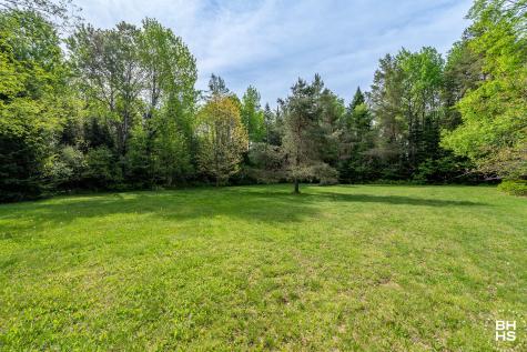 43 American Way Lake Placid NY 12946