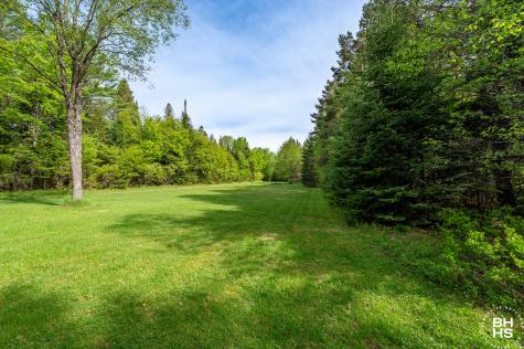 43 American Way Lake Placid NY 12946