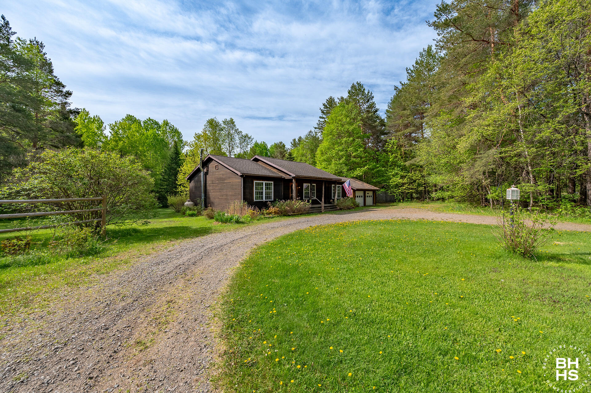 43 American Way Lake Placid NY 12946