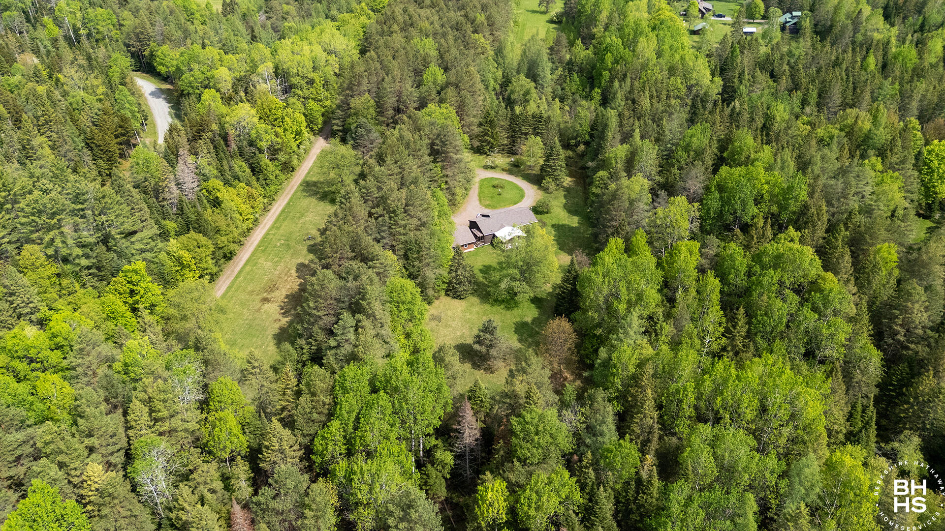 43 American Way Lake Placid NY 12946