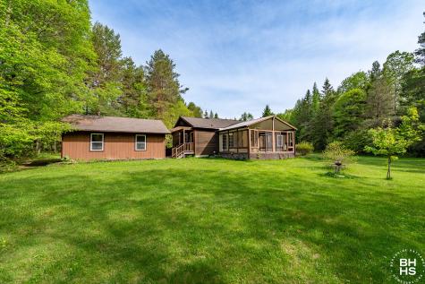 43 American Way Lake Placid NY 12946