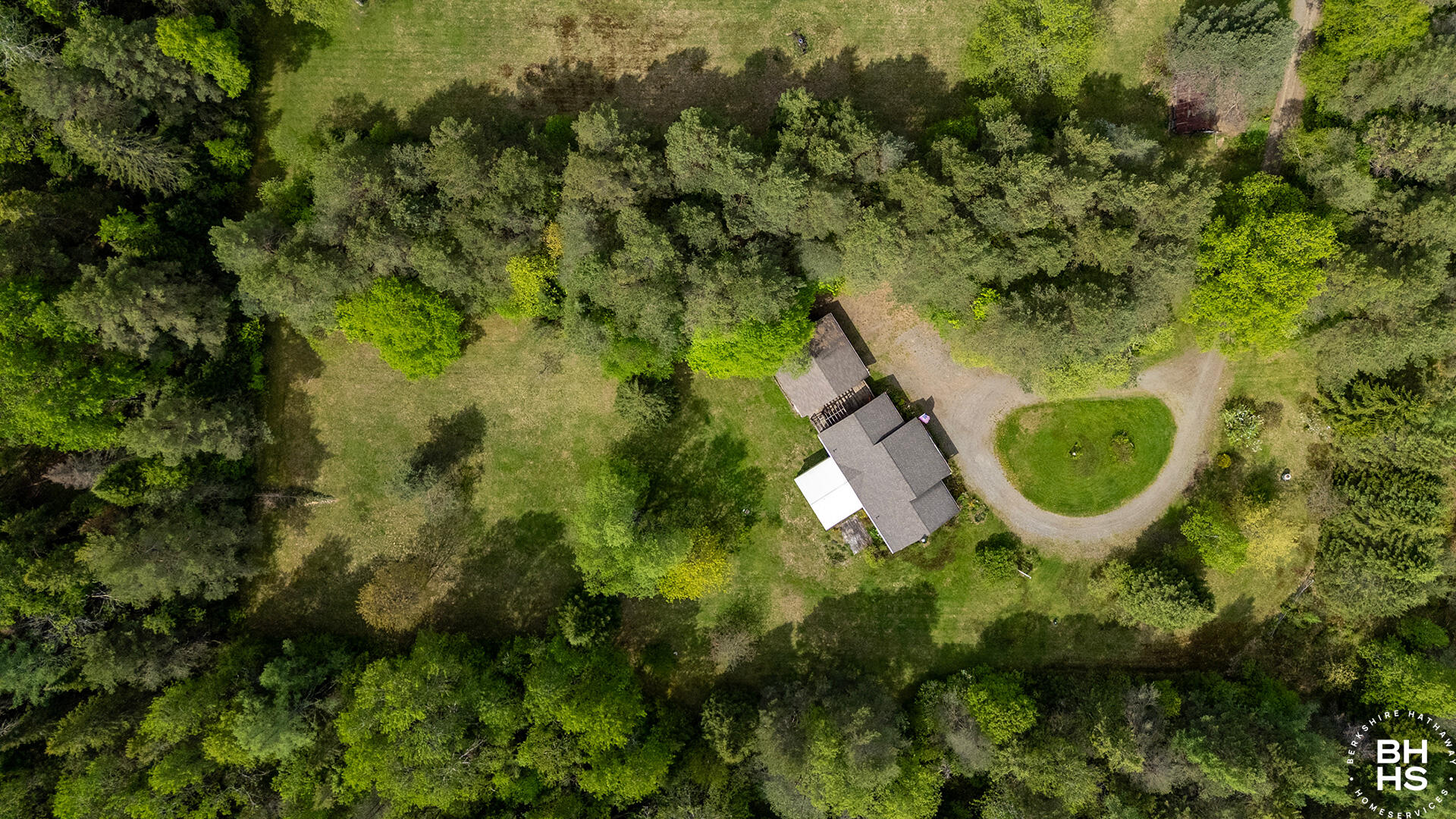 43 American Way Lake Placid NY 12946
