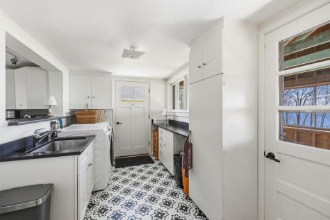 2830 Essex Road Essex NY 12936