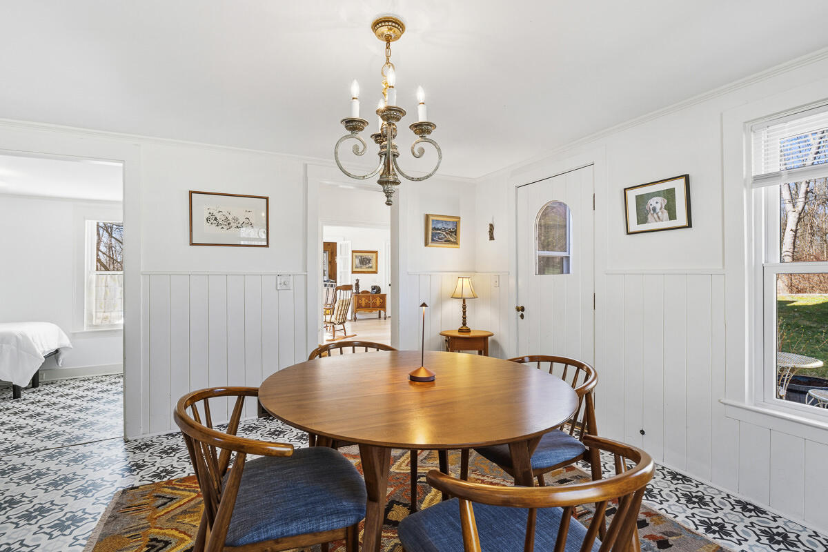 2830 Essex Road Essex NY 12936
