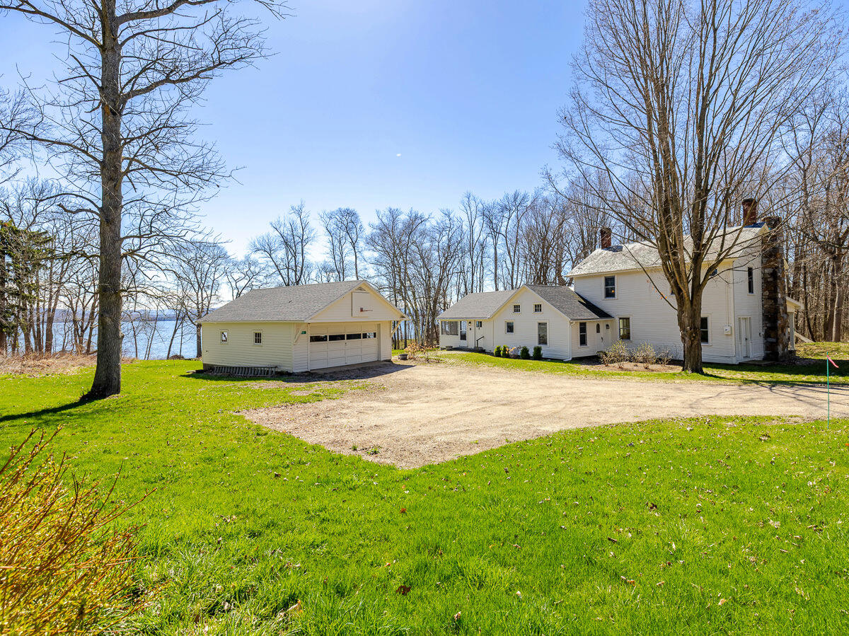 2830 Essex Road Essex NY 12936