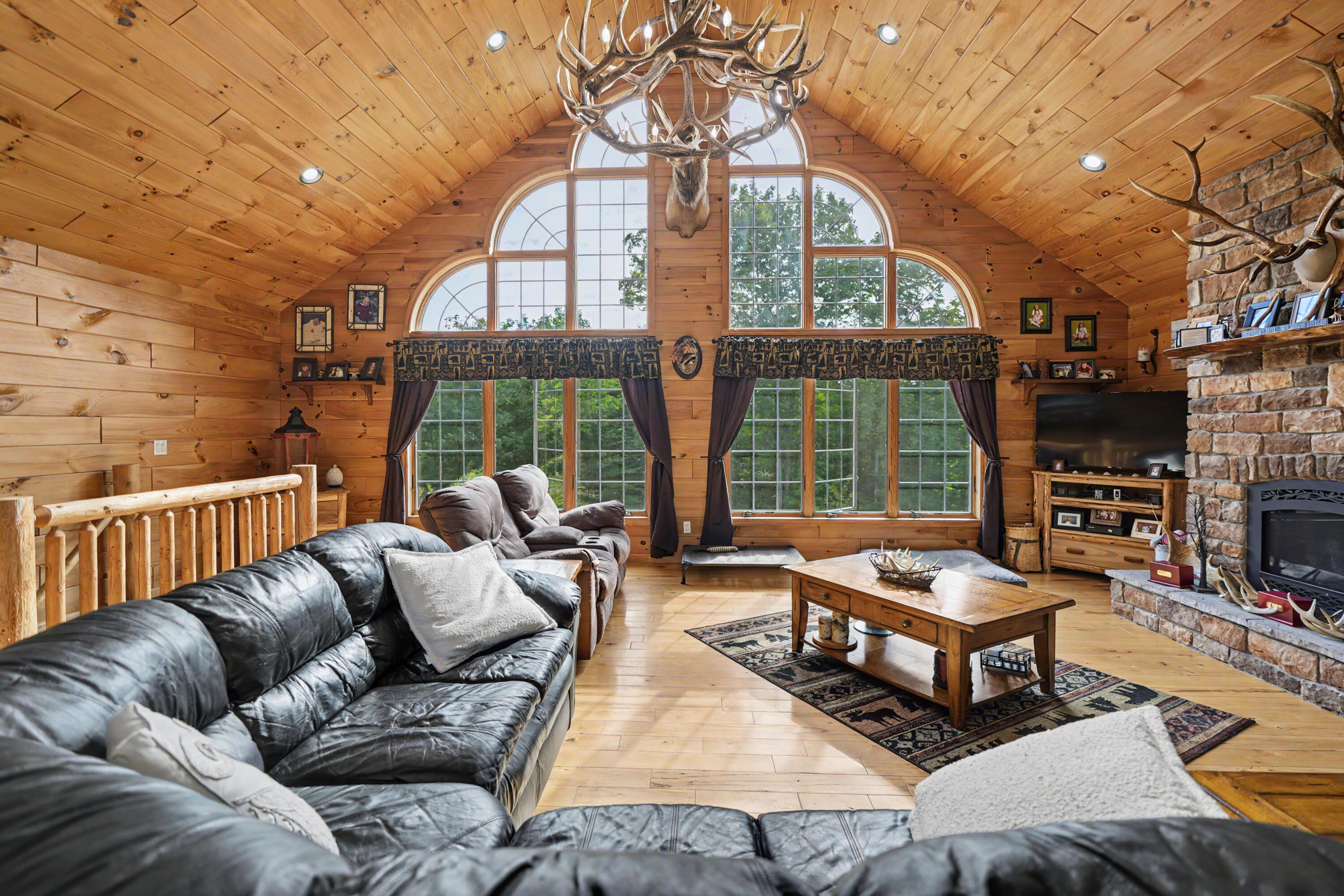 244 Agnew Road Morrisonville NY 12962