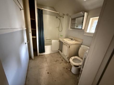 68 Academy Street Malone NY 12953