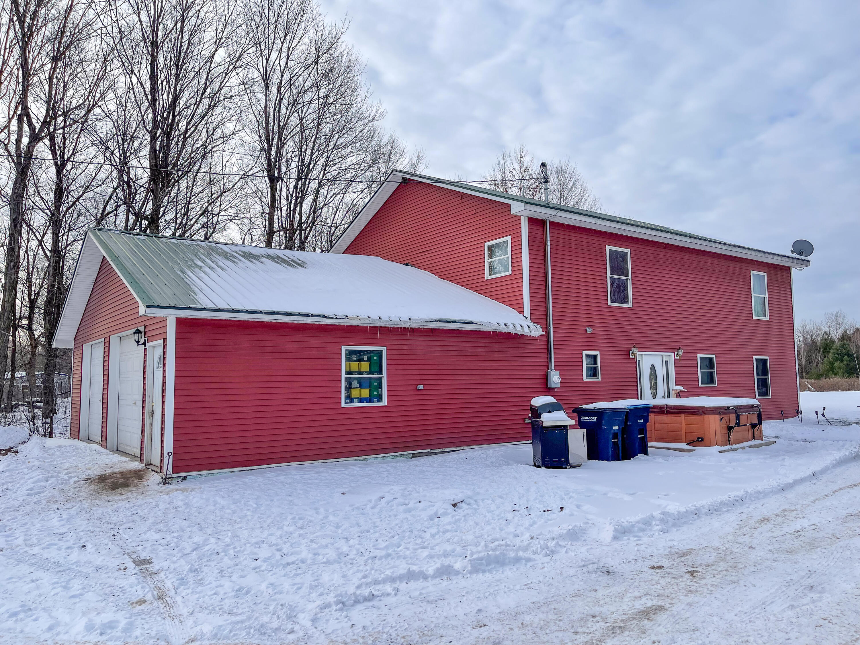 675 Ratta Road Chazy NY 12921