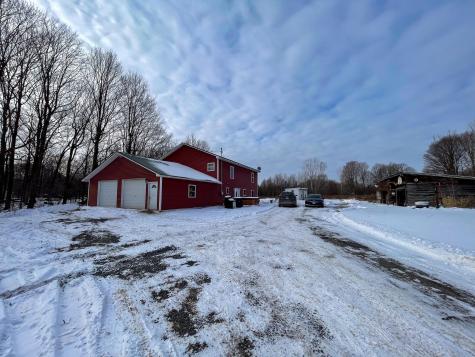 675 Ratta Road Chazy NY 12921