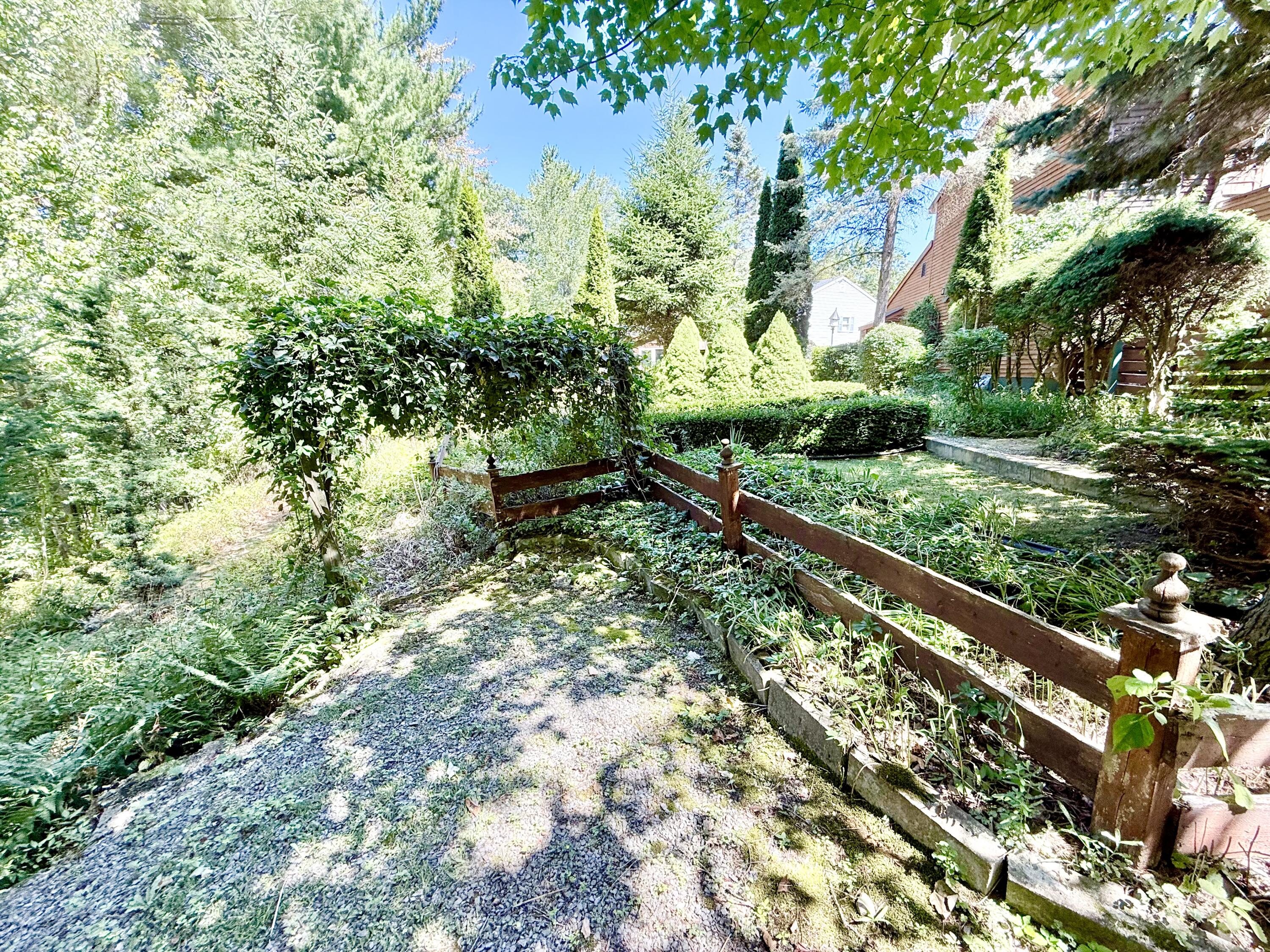13 Haven Lane Peru NY 12972