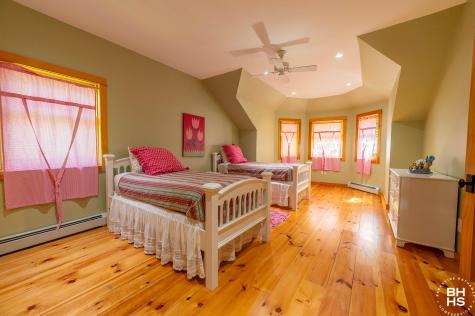 22 Terrace Way Lake Placid NY 12946