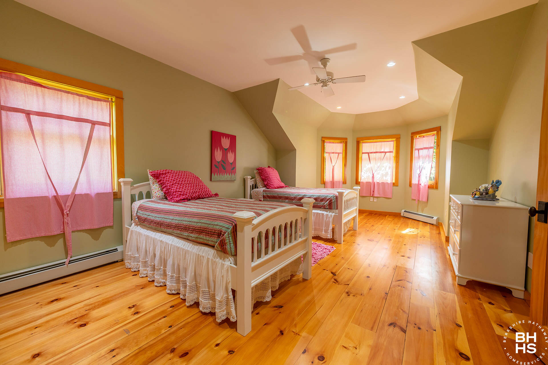 22 Terrace Way Lake Placid NY 12946