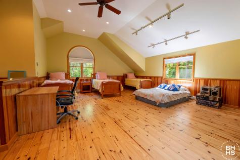22 Terrace Way Lake Placid NY 12946