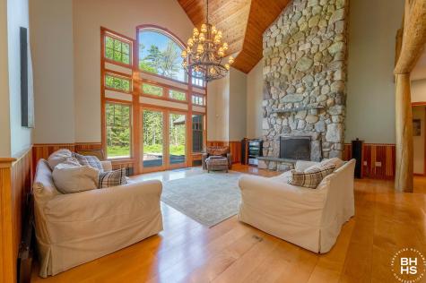 22 Terrace Way Lake Placid NY 12946