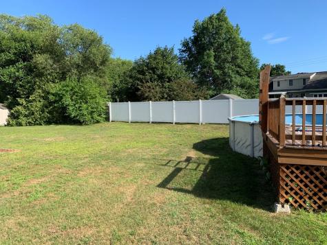 9 Mcintosh Drive Peru NY 12972