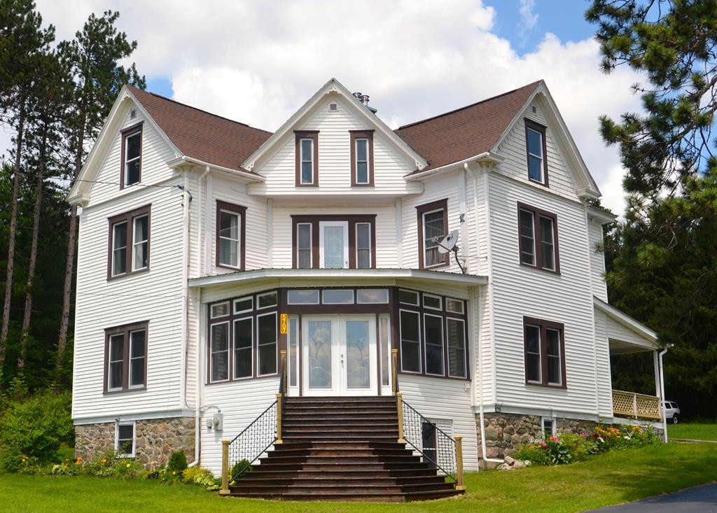 5707 Nys Route 86 Wilmington NY 12997