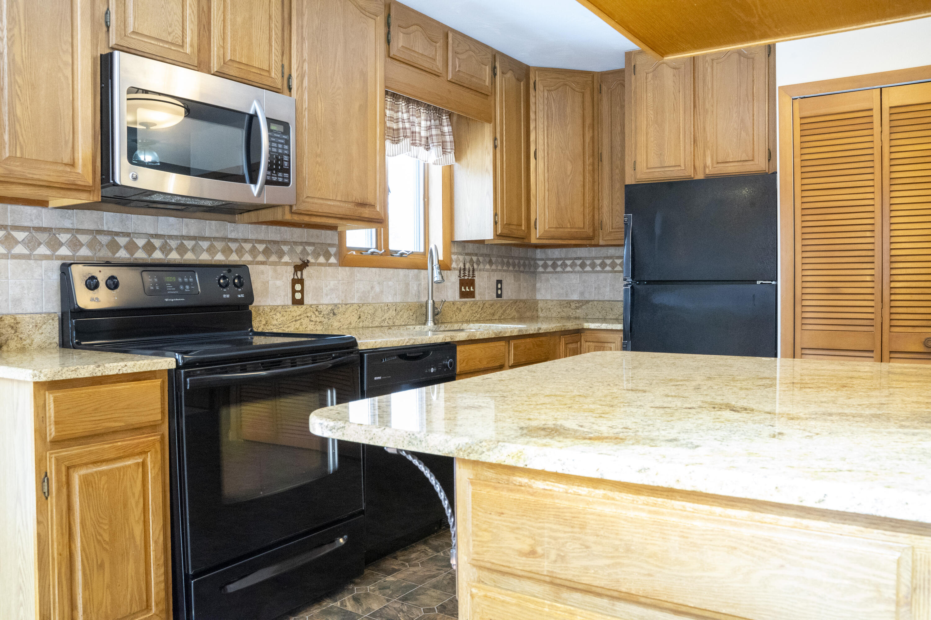 896 Standish Road Saranac NY 12981