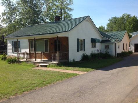 88 Park Row Cadyville NY 12918