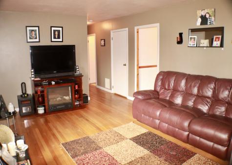 30 Mcintosh Drive Peru NY 12972