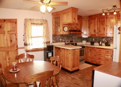 30 Mcintosh Drive Peru NY 12972