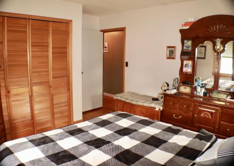 30 Mcintosh Drive Peru NY 12972