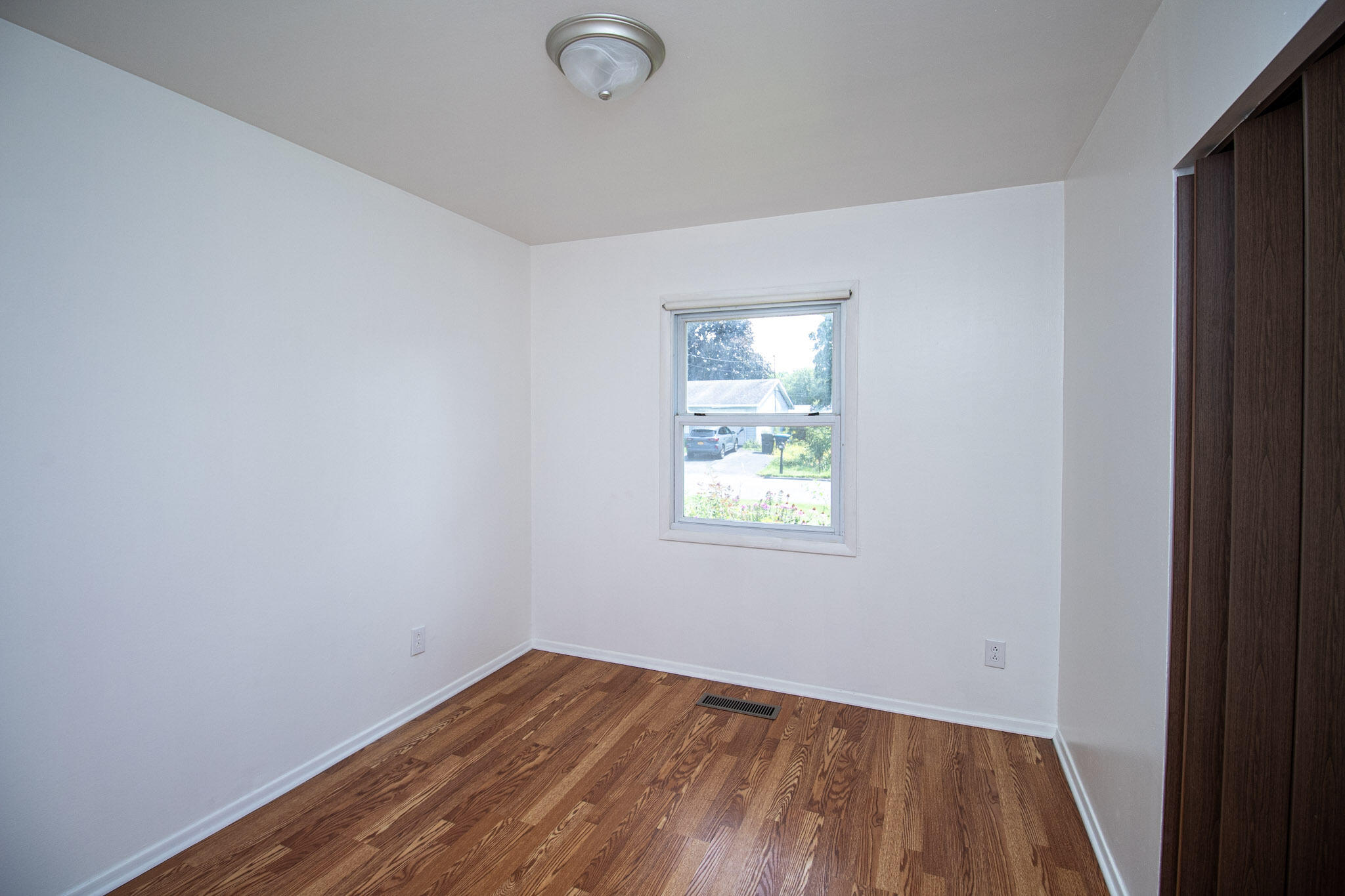 20 Tioga Lane Plattsburgh NY 12901