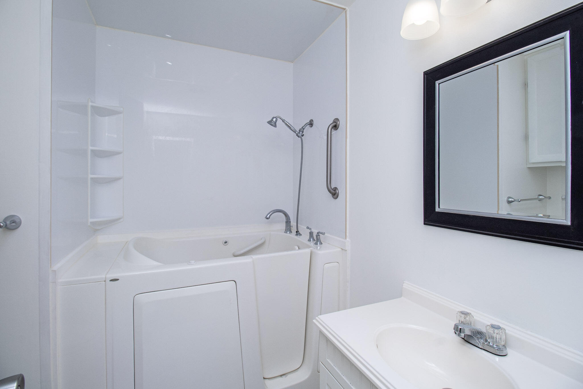 20 Tioga Lane Plattsburgh NY 12901