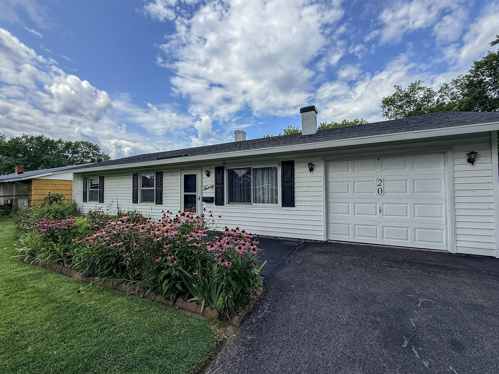 20 Tioga Lane Plattsburgh NY 12901