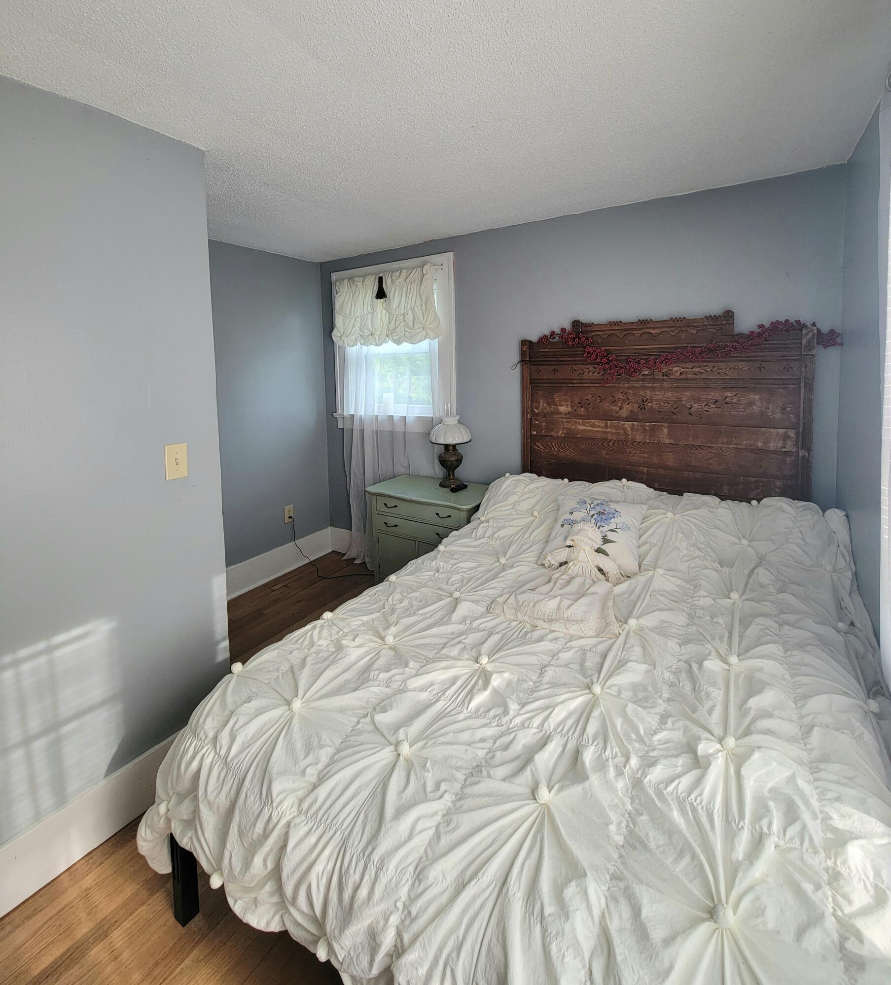 27 Delaware Street Rouses Point NY 12979