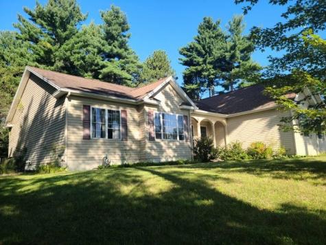 19 Twin Creek Drive Peru NY 12972