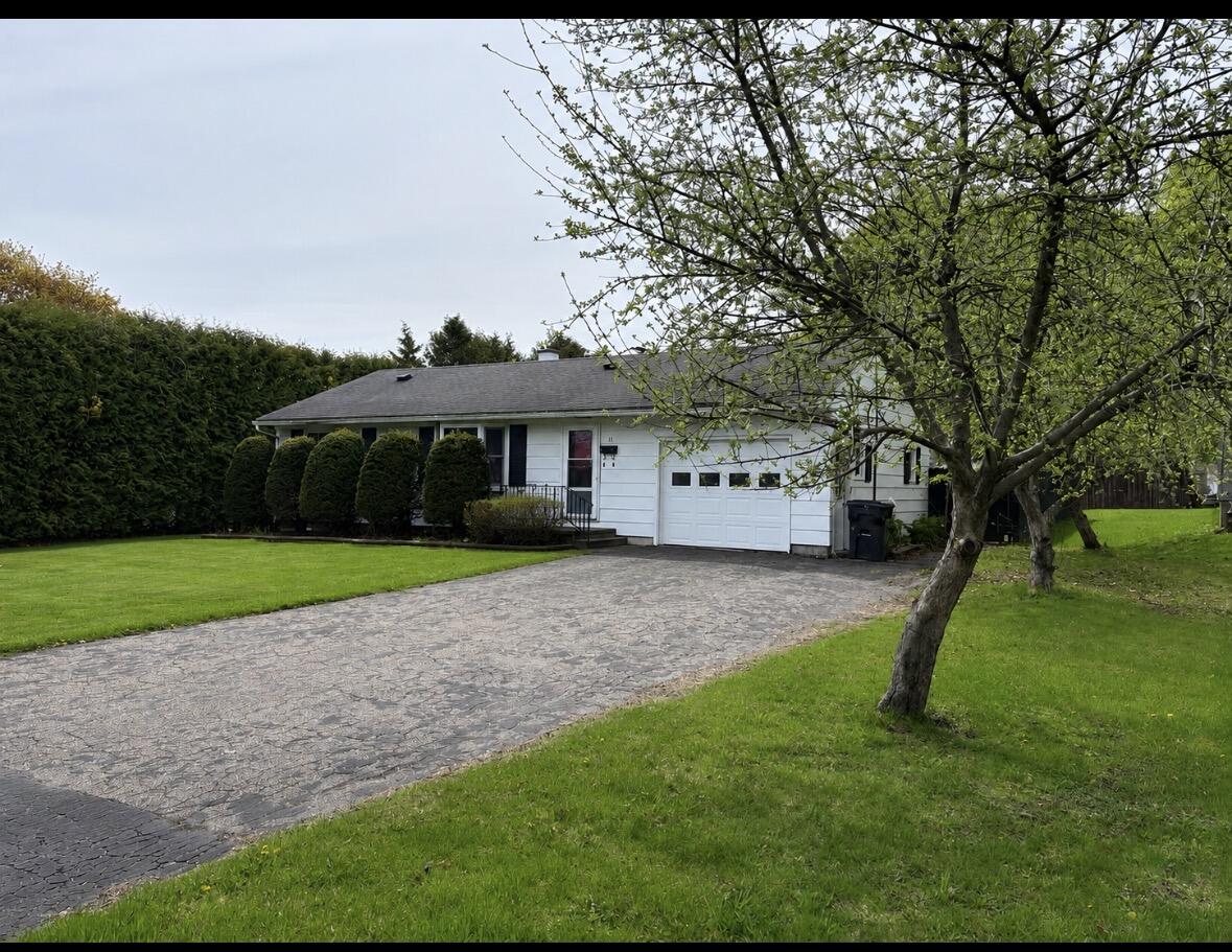 11 Holland Avenue Plattsburgh NY 12901