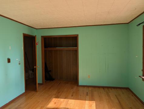 7707 Nys Route 9n Elizabethtown NY 12932