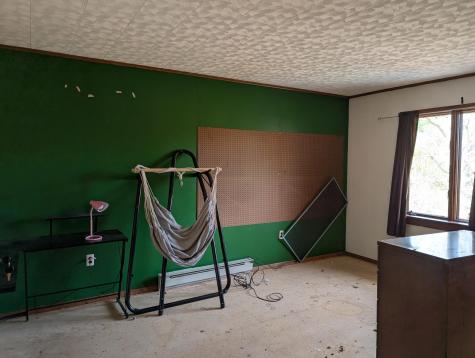 7707 Nys Route 9n Elizabethtown NY 12932