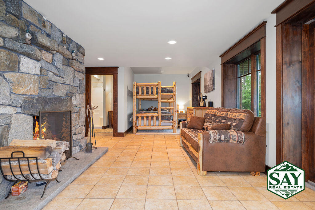 189 Oseetah Woods Road Saranac Lake NY 12983