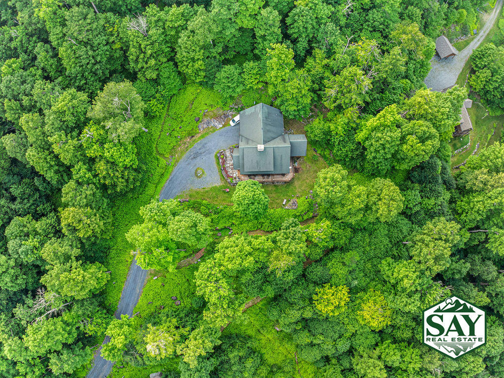 189 Oseetah Woods Road Saranac Lake NY 12983