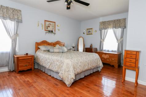 25 Priscilla Lane Rouses Point NY 12979