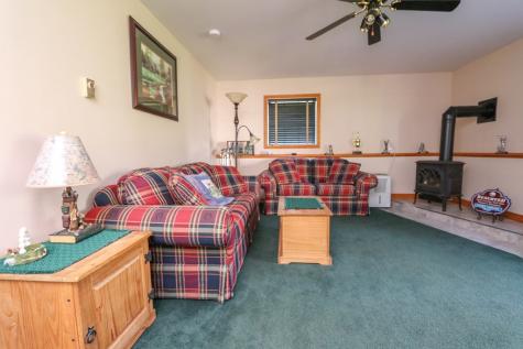 25 Priscilla Lane Rouses Point NY 12979