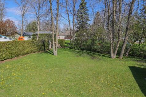 25 Priscilla Lane Rouses Point NY 12979