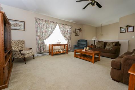25 Priscilla Lane Rouses Point NY 12979