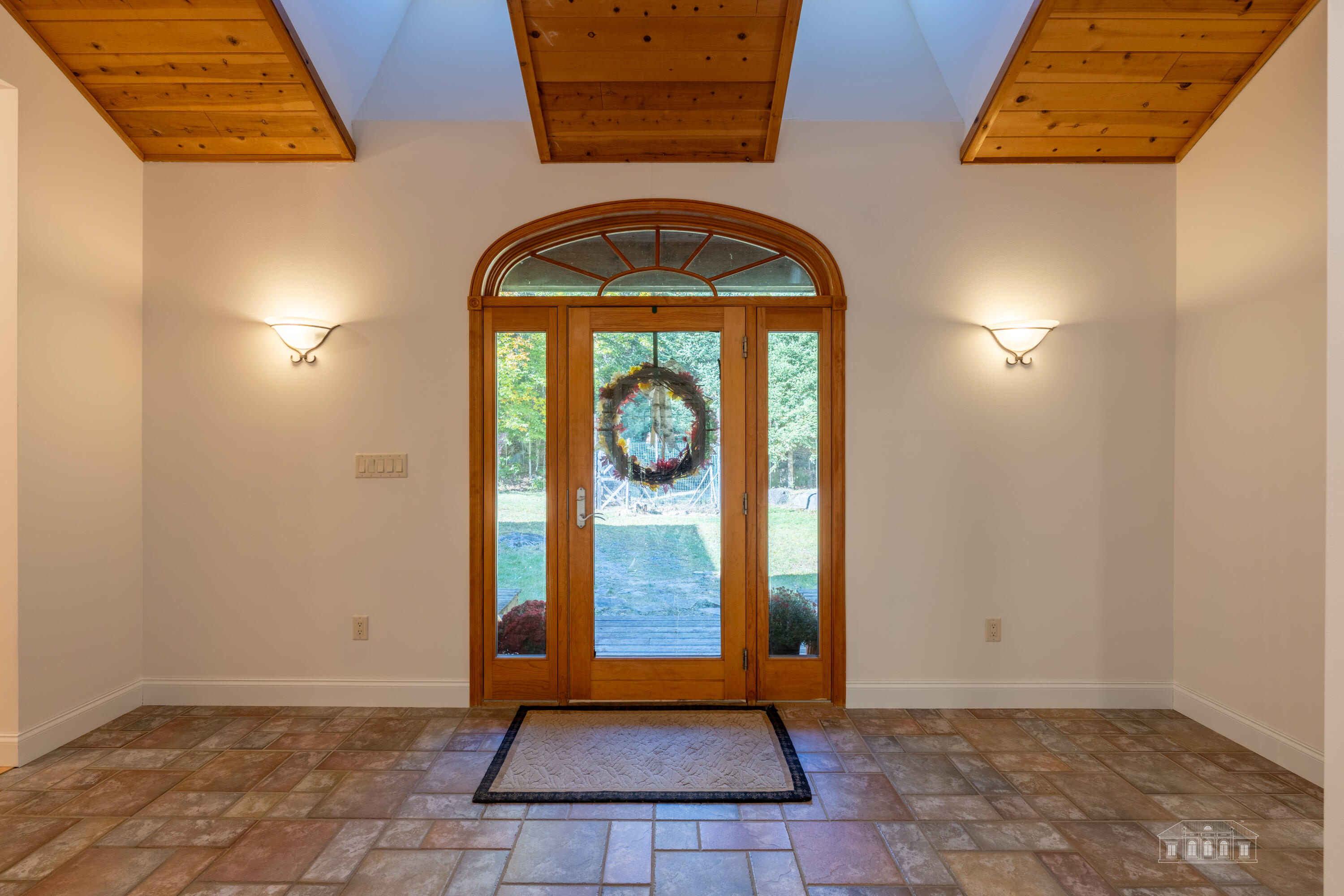 22 Lambs Way Lake Placid NY 12946